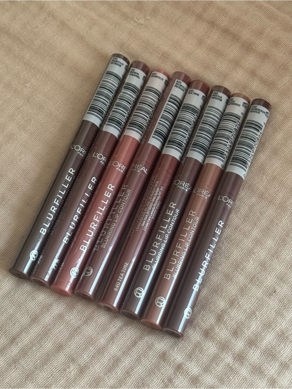 L’Oréal BlurFiller Blurring Lip Contours